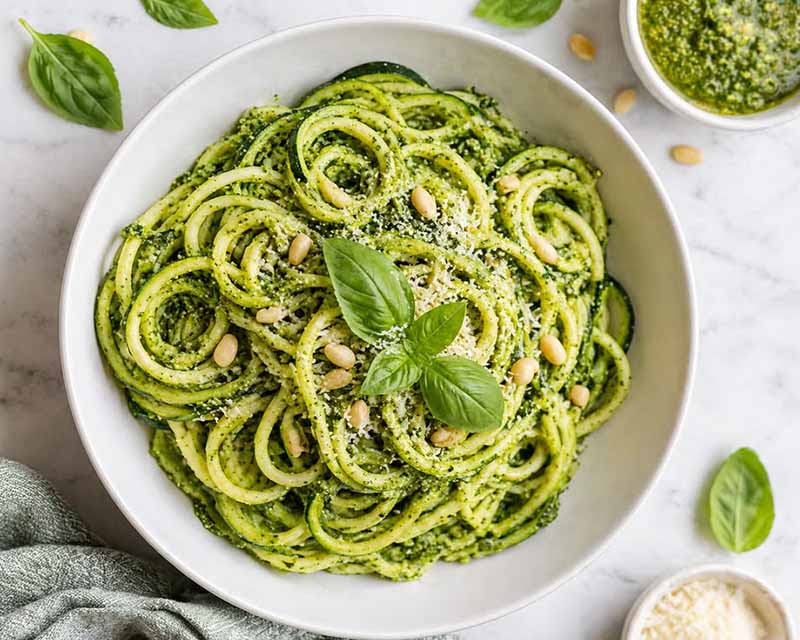 Creamy Avocado Zucchini Pasta