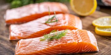 12 Best Foods for Glowing Skin (Backed by Science) in 2026
