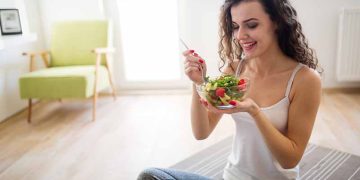 How to Get a Natural Glow While Dieting: What Actually Works