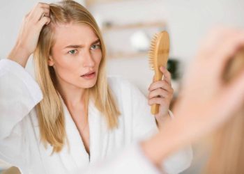 5 Proven Ways to Stop Hair Fall Naturally at Home (That Actually Work)