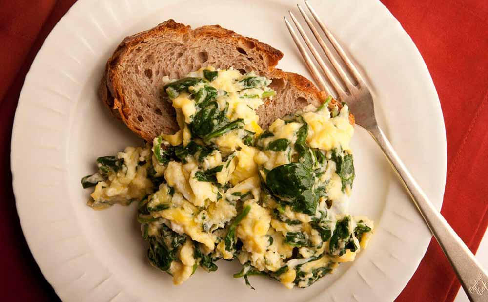 Scrambled Eggs with Spinach